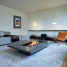EcoSmart Fire Daiquiri 70 Fire Table adds a stunning centrepiece to this indoor living room in a Japanese private residence with clean ethanol flames.