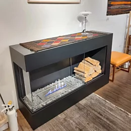 心地良い"炎"のある暮らし。
煙突いりません。
『どこでも置ける』暖炉です。
豊かな暮らし憧れです。
とてもクリーンなバイオエタノール燃...