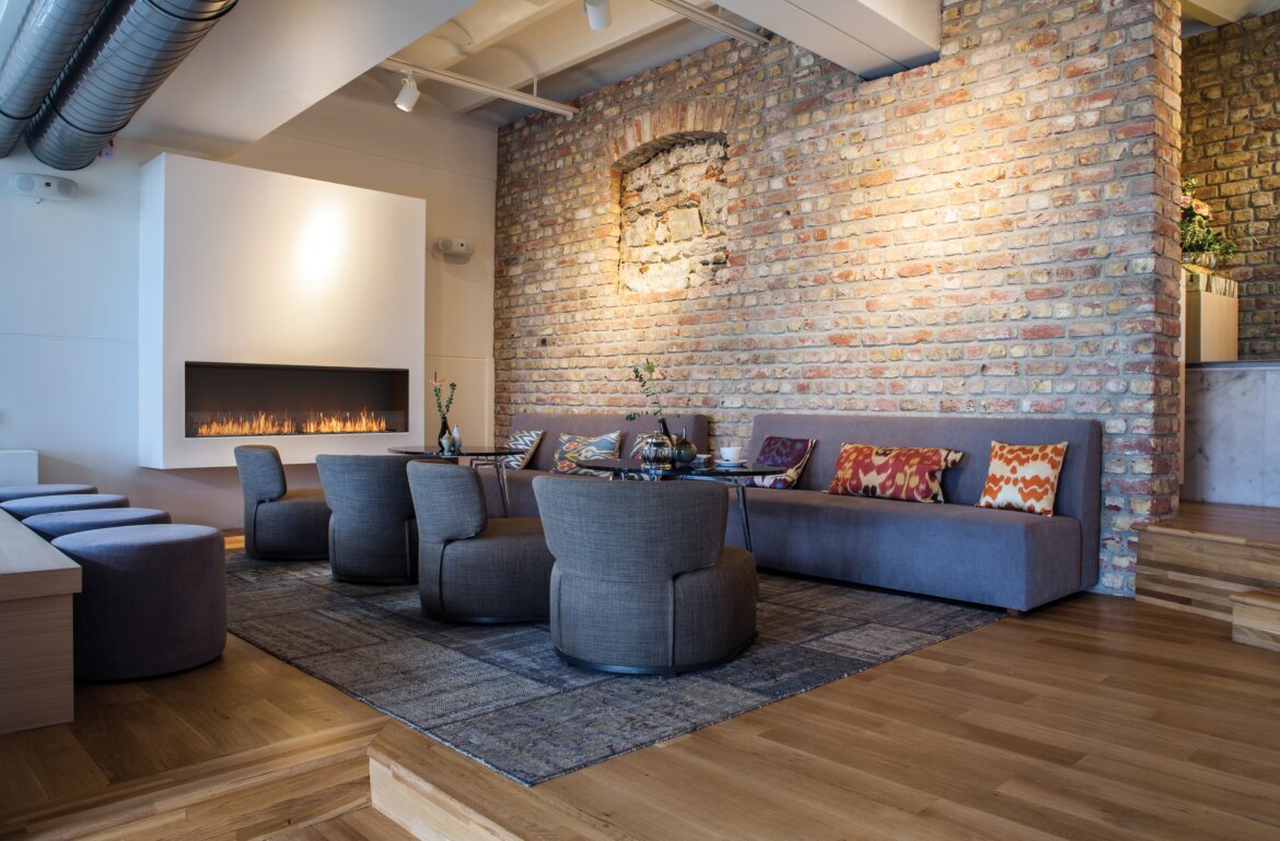 EcoSmart FLEX104SS lobby_1.jpg